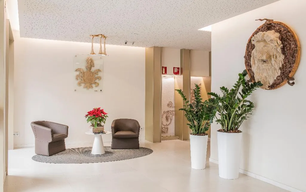 Lobby, Lleo, Barcelona