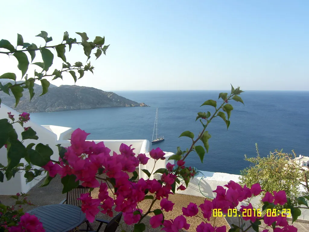 Terrace, Petradi, Santorini