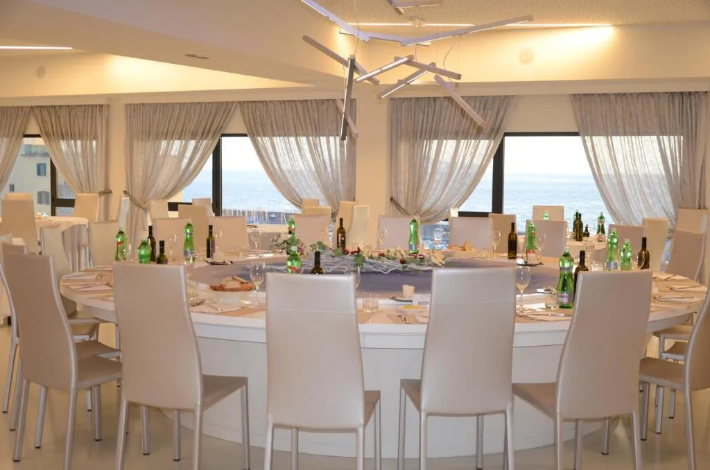 Restaurant, Poseidon, Naples