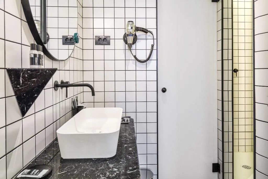 DOUBLE PREMIUM Room, One Shot Fortuny 07, Madrid