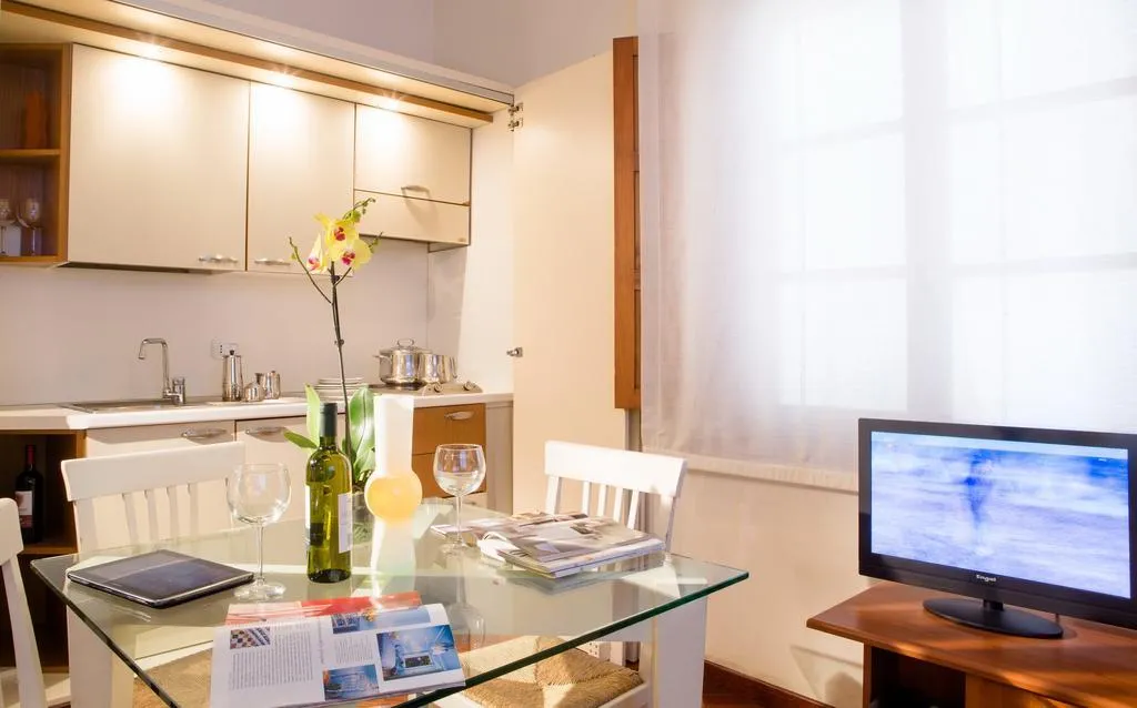 STUDIO STANDARD Room, Residence San Niccolo, Florence