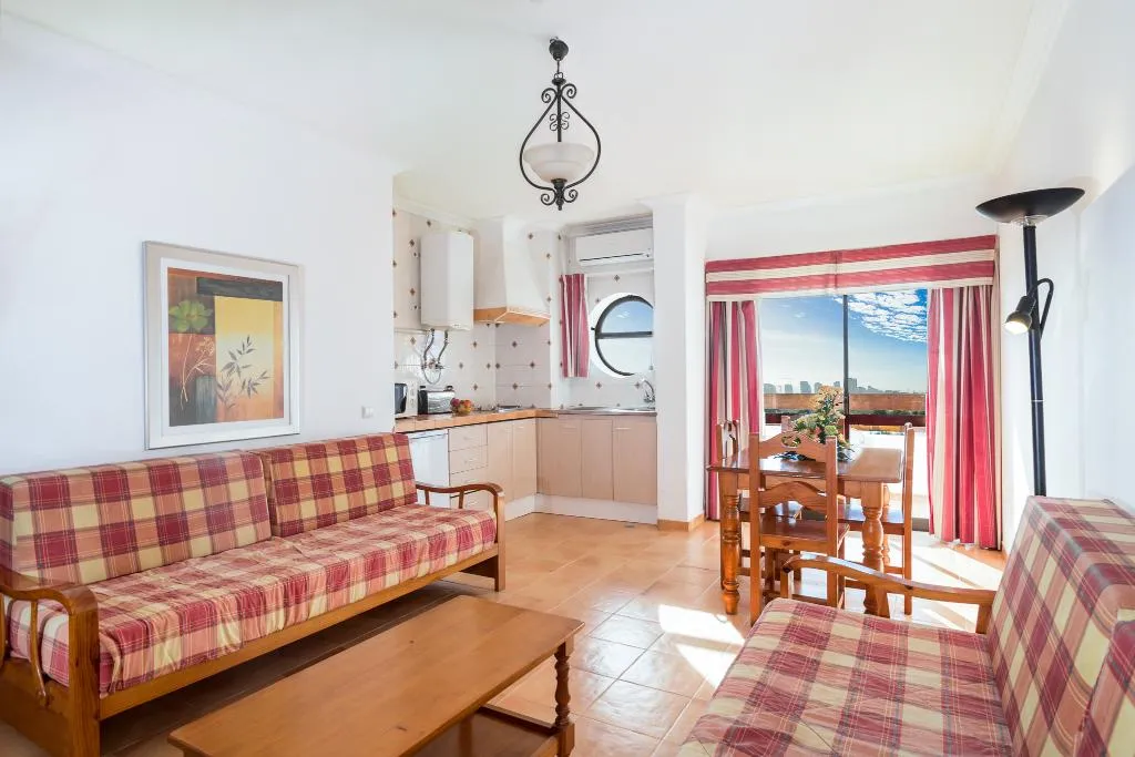 APARTMENT ONE BEDROOM Room, Mirachoro Portimao, Algarve