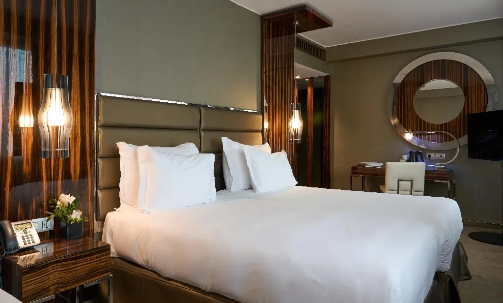 Double or Twin CAPACITY 3 Room, Altis Grand Hotel, Lisbon