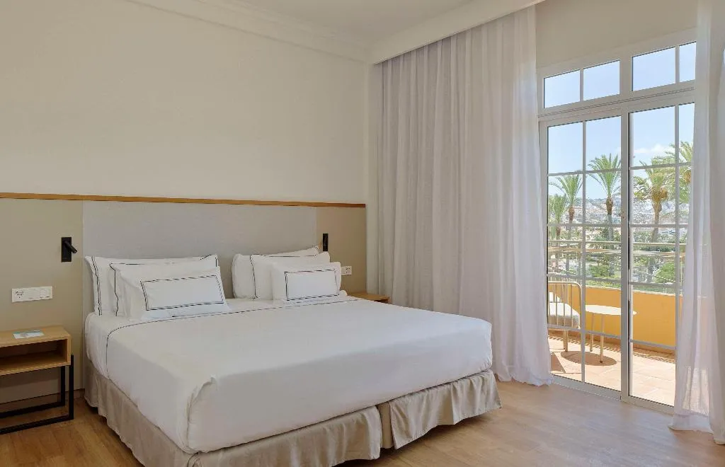 JUNIOR SUITE STANDARD Room, Melia Jardines del Teide, Tenerife