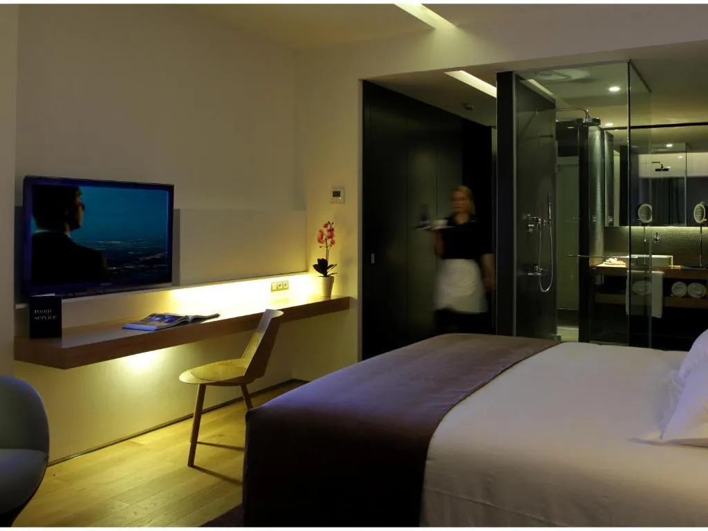 Double or Twin DELUXE Room, Ohla Barcelona, Barcelona