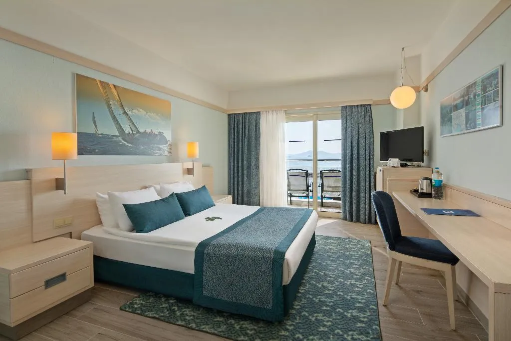 DOUBLE SINGLE USE POOL VIEW Room, La Blanche Resort & Spa, Bodrum