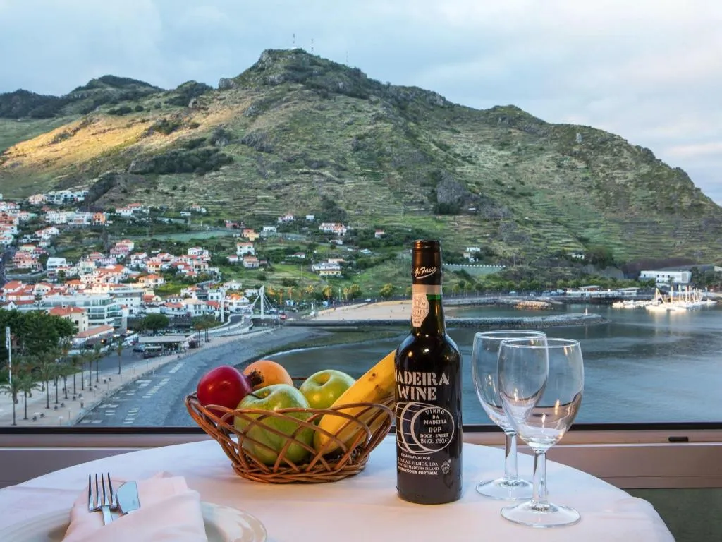 JUNIOR SUITE SEA VIEW Room, Baia Madeira Hotel, Madeira