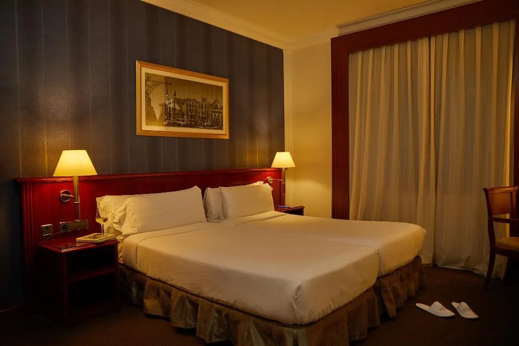 TWIN STANDARD Room, El Avenida Palace, Barcelona