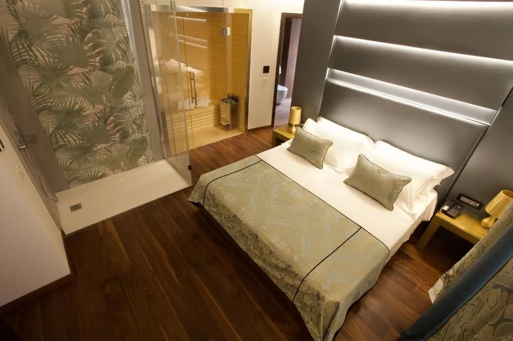 Room, Palazzo Cartari, Palermo