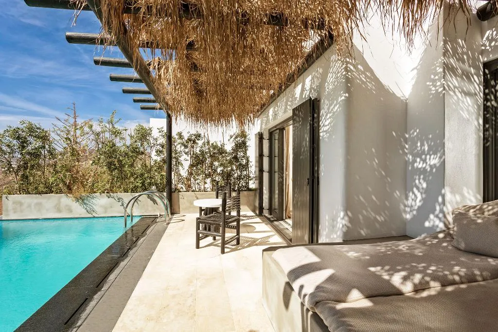 SUITE WITH PRIVATE POOL Room, Myconian Utopia Relais & Chateaux, Mykonos