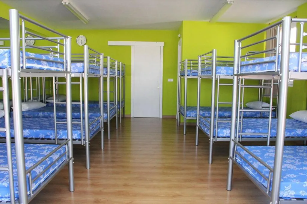 Room, Hostel & Gym Relise, Menorca