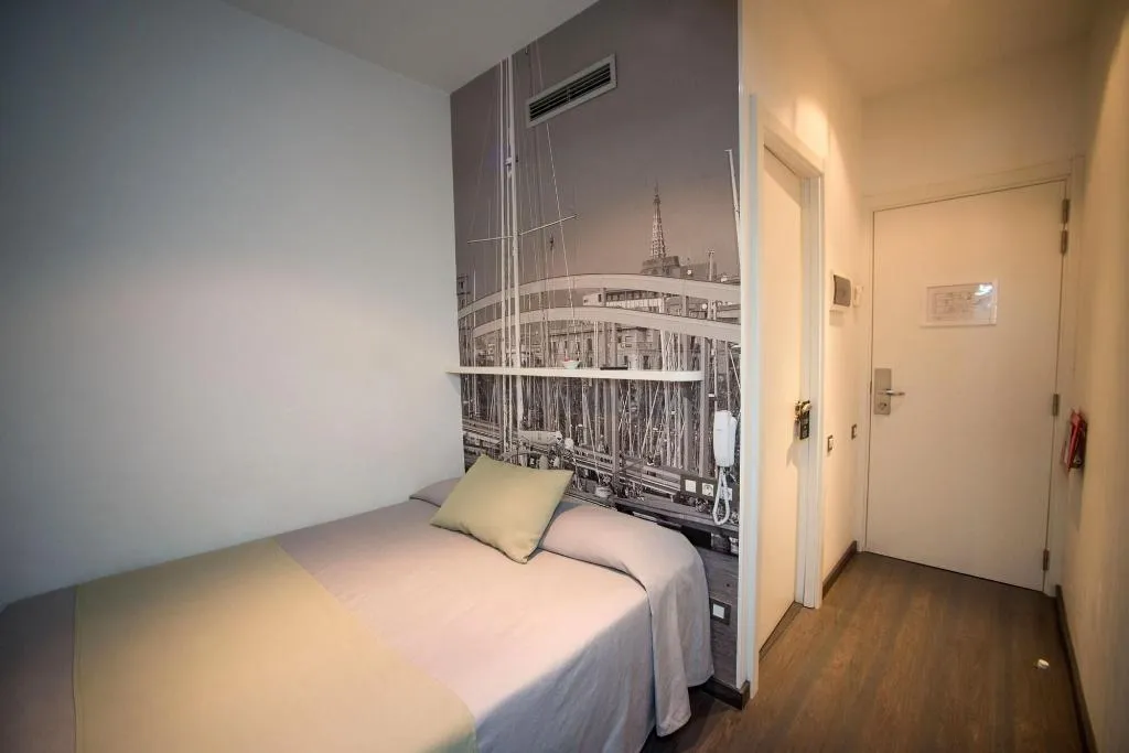 Room, Hotel Curious, Barcelona