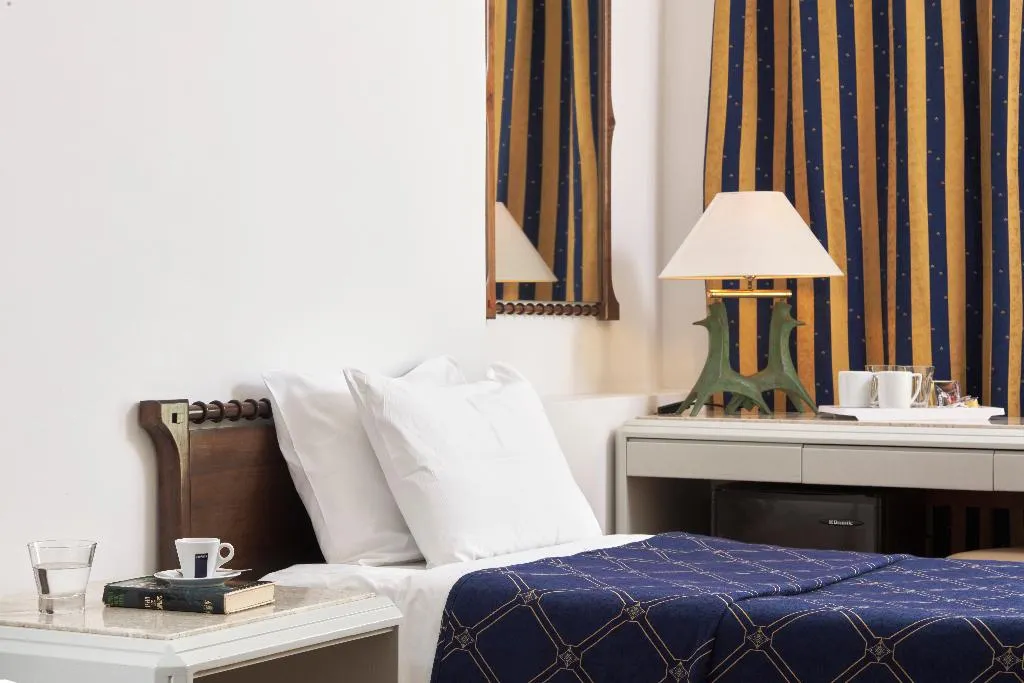 FAMILY ROOM STANDARD Room, Candia Hotel, Athens