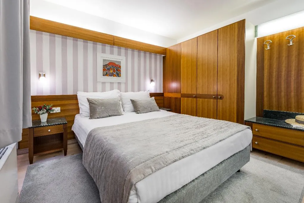 DOUBLE PARK VIEW WITH BALCONY Room, Uvala, Dubrovnik
