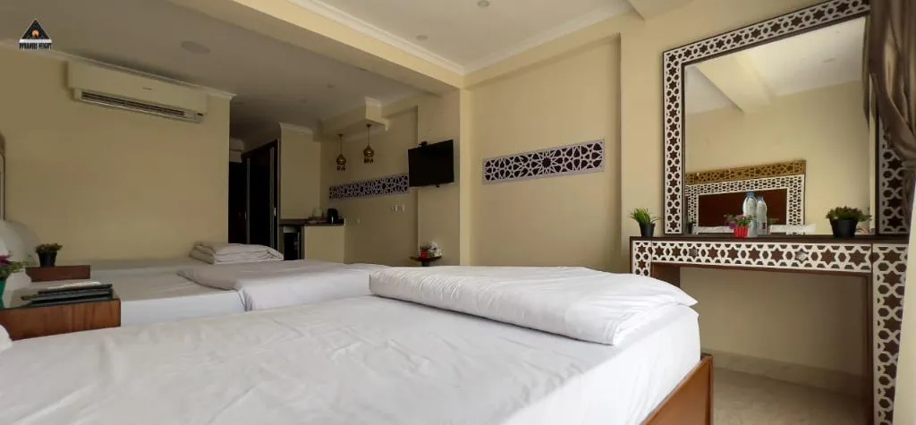 Room, Pyramids Height Hotel, Cairo