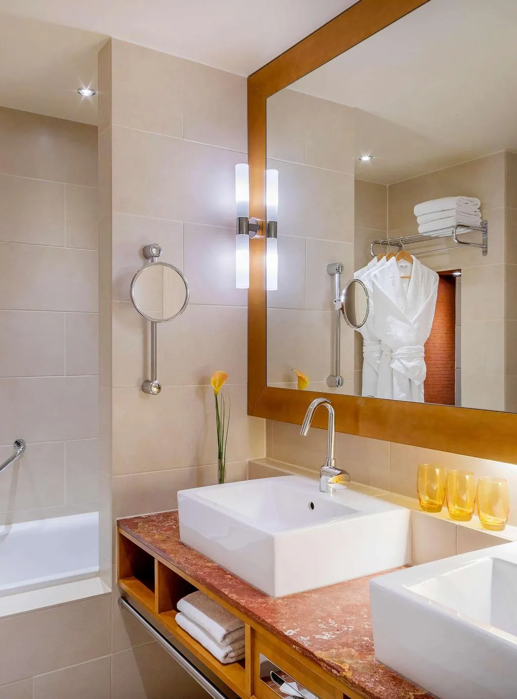 DOUBLE SUPERIOR Room, Melia Berlin, Berlin
