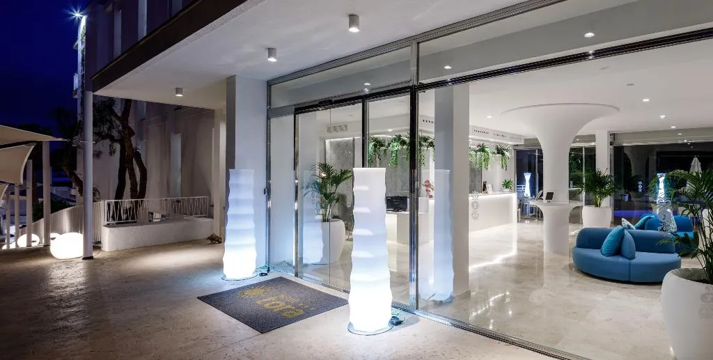 Lobby, Hotel Tora, Majorca