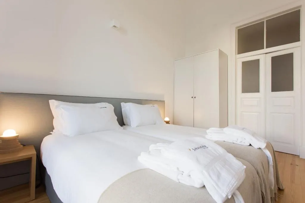 Room, Feels Like Home Chiado Prime Suites, Lisbon