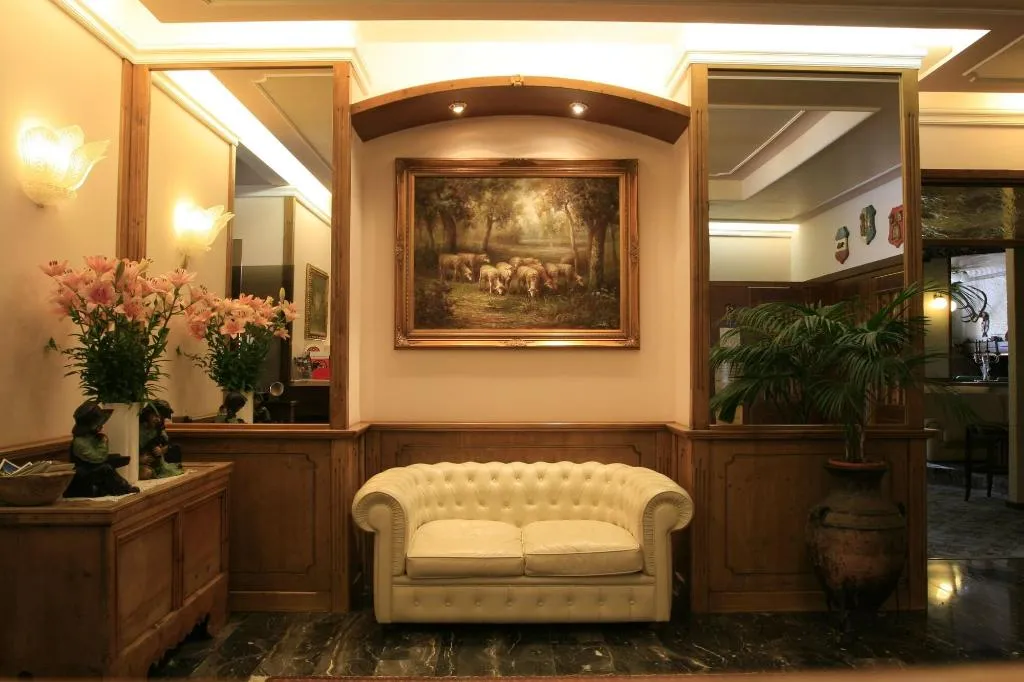 Lobby, Grand Hotel Des Alpes, Venice