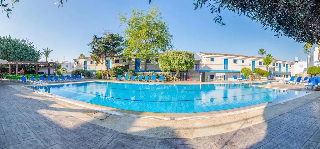 Pool, Green Bungalows, Cyprus