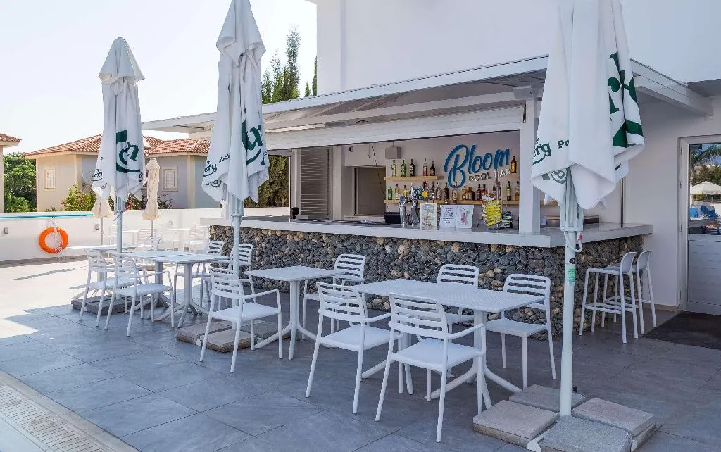 Bar, Protaras Plaza Hotel, Cyprus