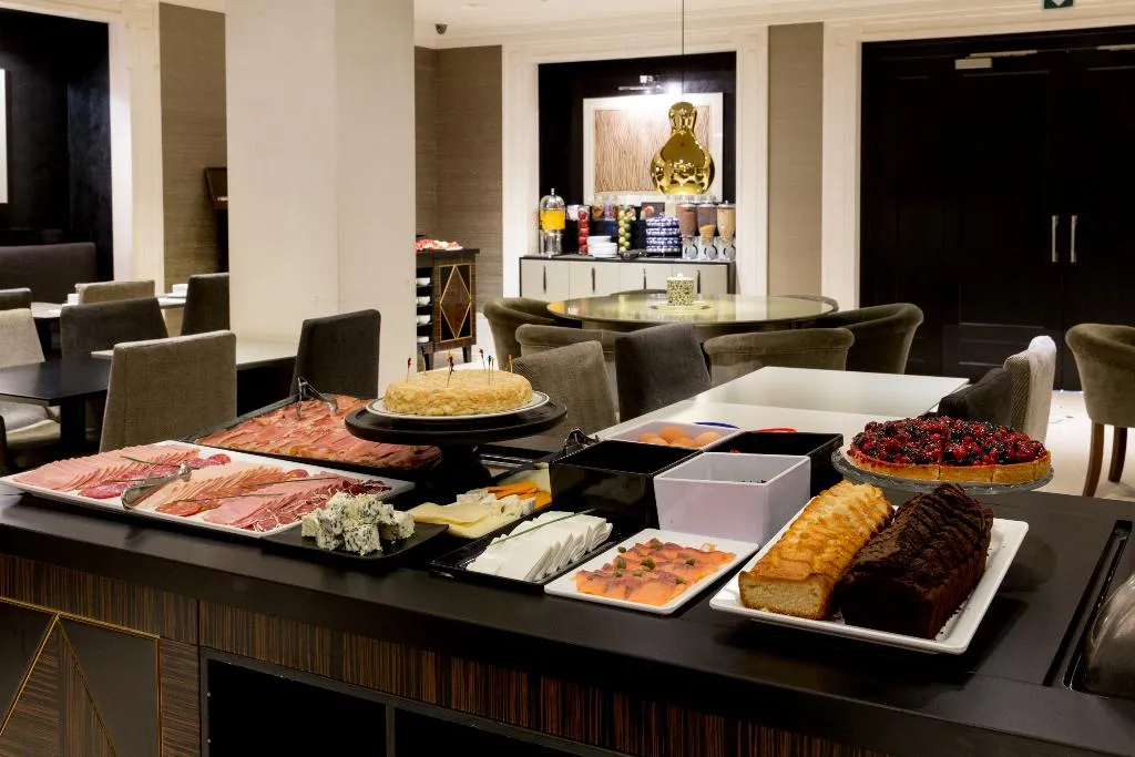 Restaurant, Hotel Balmoral, Barcelona