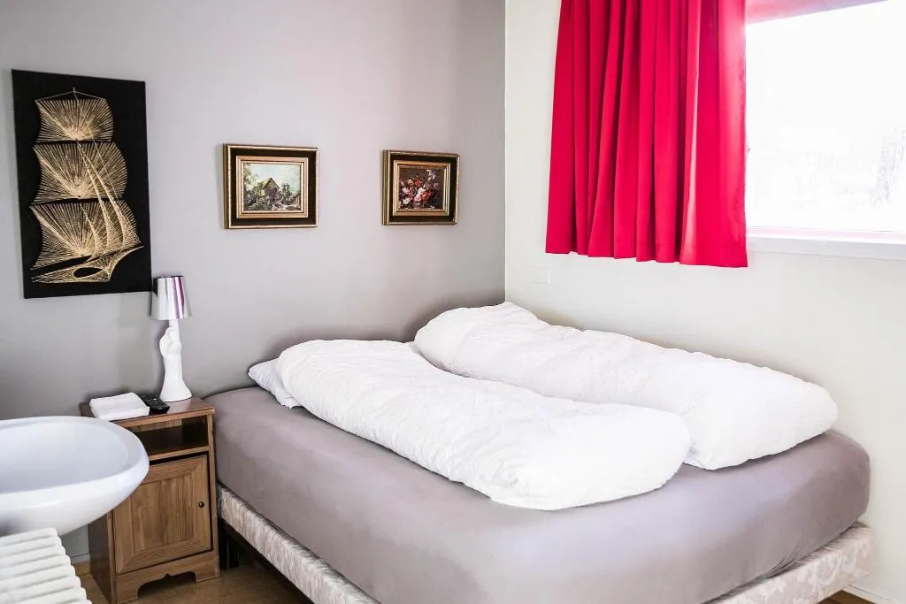 Room, Igdlo Guesthouse, Reykjavik