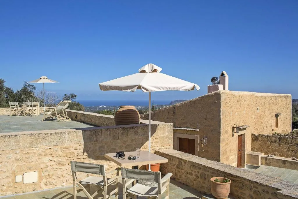 Room, Kapsaliana Village Hotel, Crete