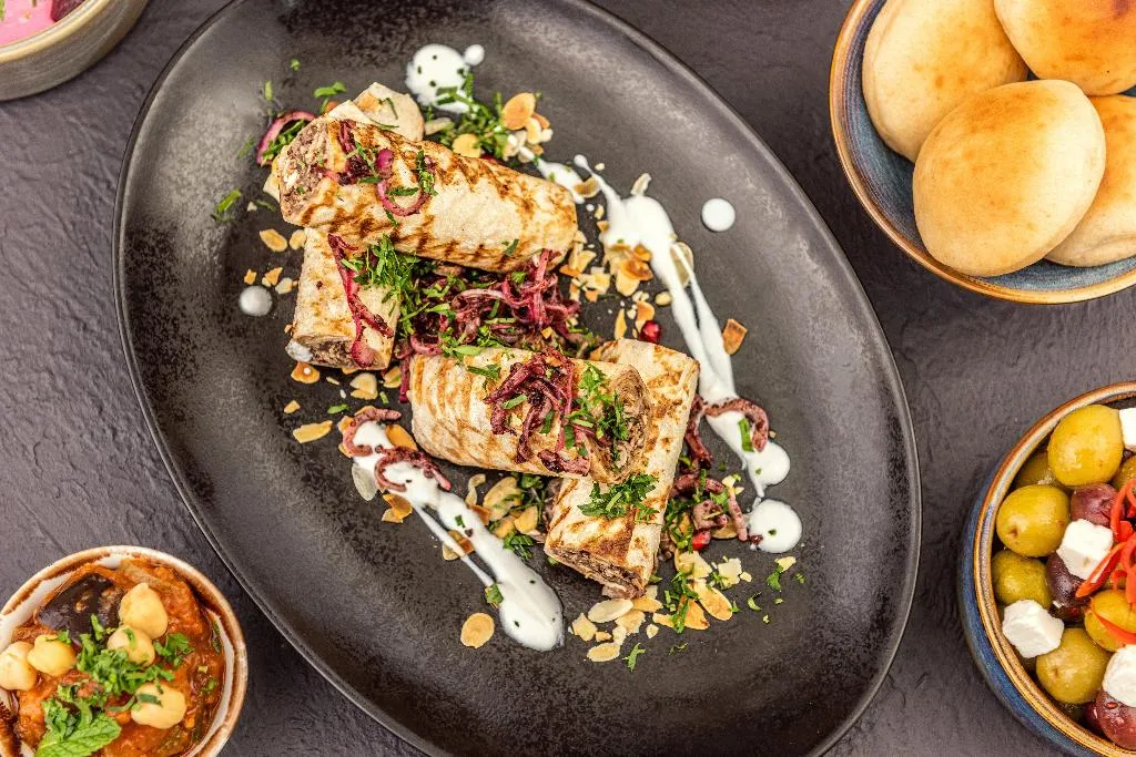 Restaurant, voco Bonnington Dubai, Dubai