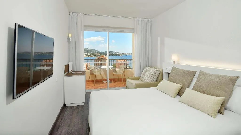 DOUBLE SEA VIEW Room, Sol Palmanova-Mirlos Tordos, Majorca