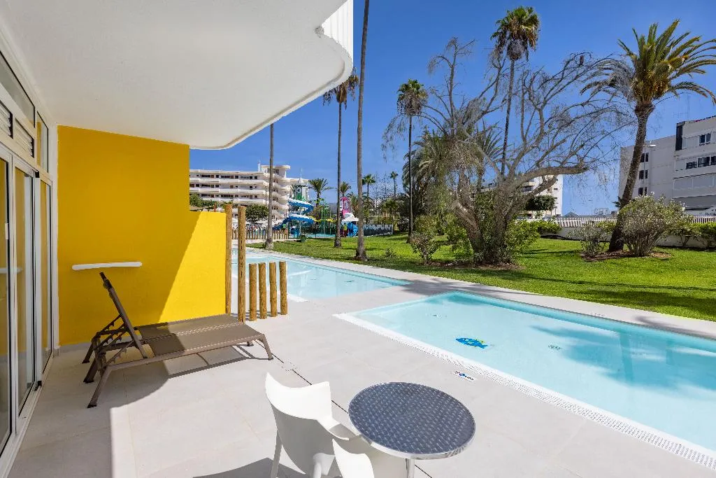 FAMILY ROOM POOL VIEW Room, Abora Catarina by Lopesan Hotels, Gran Canaria