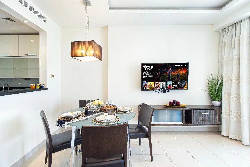 Room, Songs Of The Lake By Lagom In Bonnington Tower, Dubai