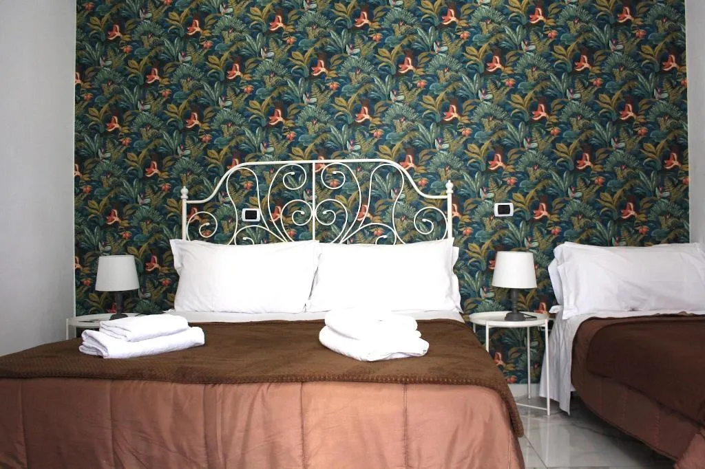 Room, La Locanda Dell Arte, Naples