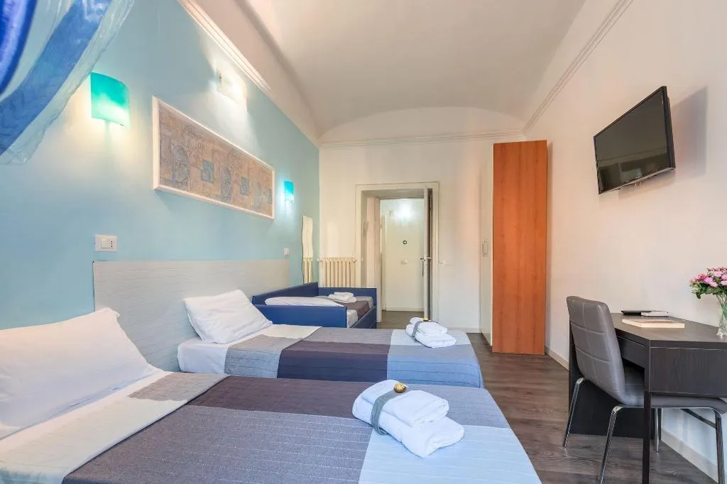 Room, Do Domus, Naples