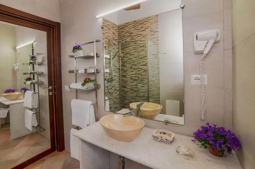 Room, Perdepera Resort, Cagliari