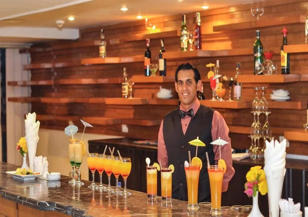 Bar, Sharming Inn, Red Sea Riviera