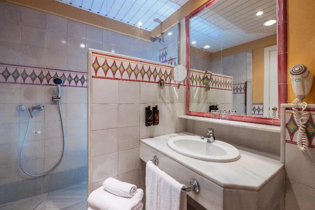 DOUBLE QUEEN SIZE BED Room, AZZ Guadacorte Campo de Gibraltar, Costa De La Luz