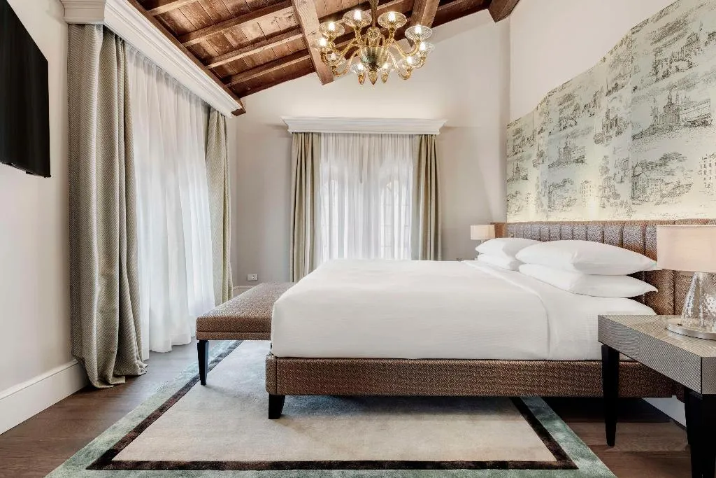 SUITE EXECUTIVE Room, Hilton Molino Stucky Venice, Venice