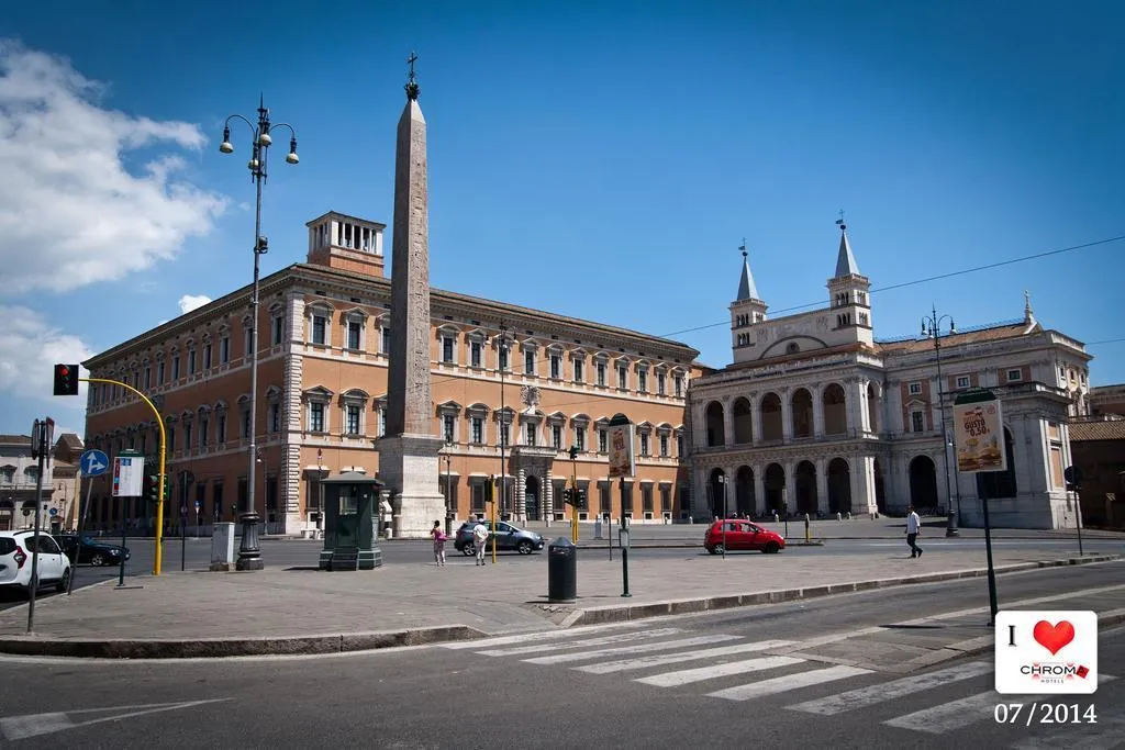 General view, Chroma Dyo, Naples