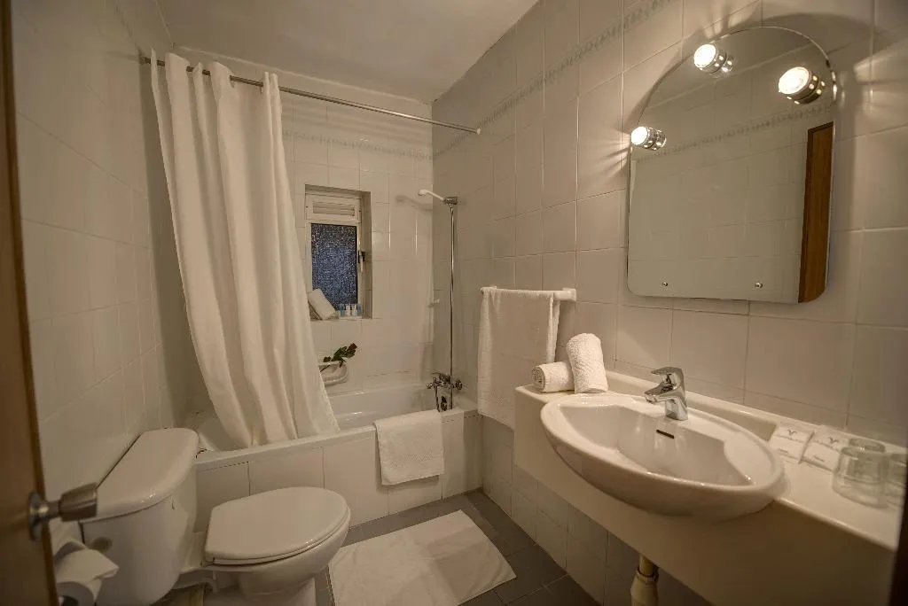 TRIPLE STANDARD Room, Sliema Chalet Hotel, Malta