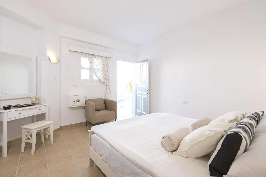 Room, Lindos Harmony Suites, Rhodes