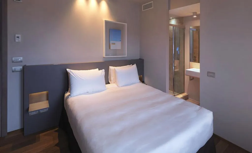 DOUBLE CLASSIC Room, Posta Design Hotel, Milan