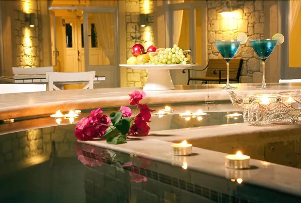 Sports and Entertainment, Triangulo Hotel, Izmir