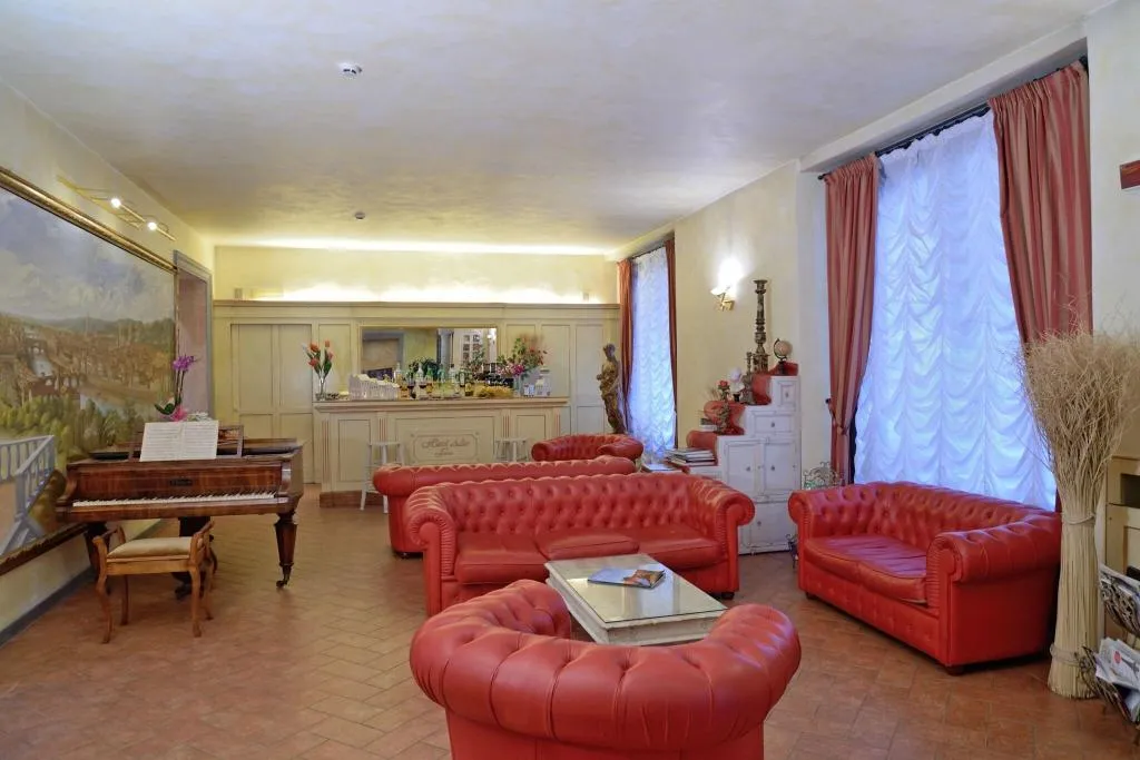 Lobby, Alba Palace, Florence