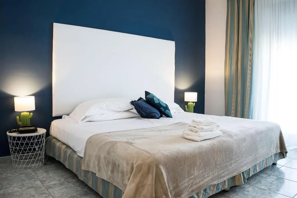 Room, Smy Civico Zero, Rome