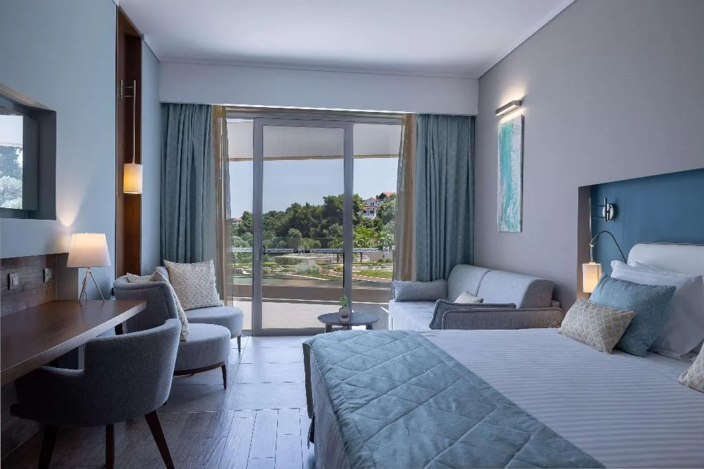 Room, Miraggio Thermal Spa Resort, Halkidiki