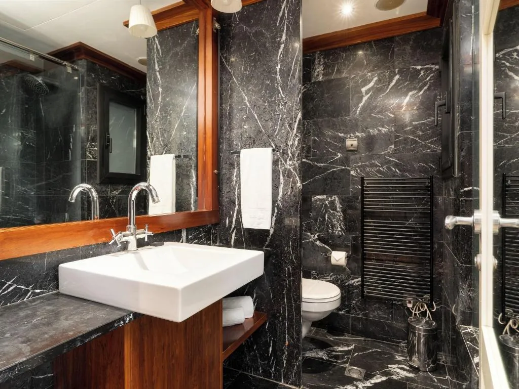 DOUBLE SUPERIOR Room, U232, Barcelona