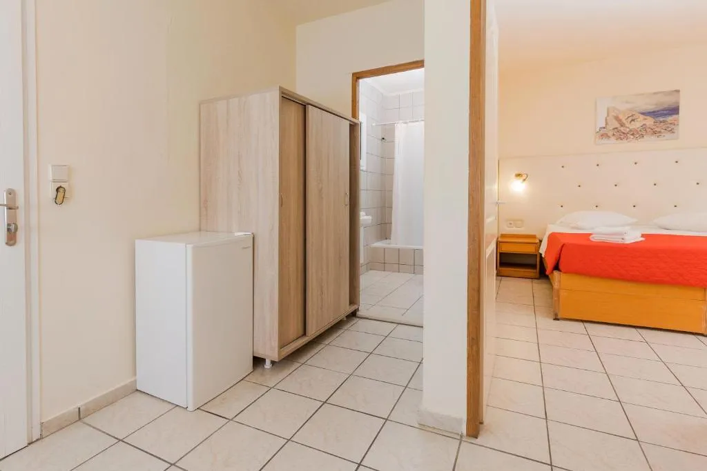 FAMILY ROOM TWO BEDROOMS Room, Eri Beach & Village, Crete