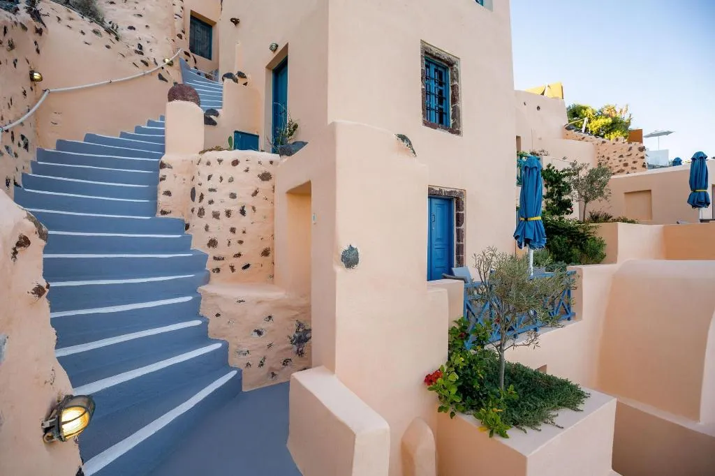 General view, Horizon Aeifos Suites, Santorini