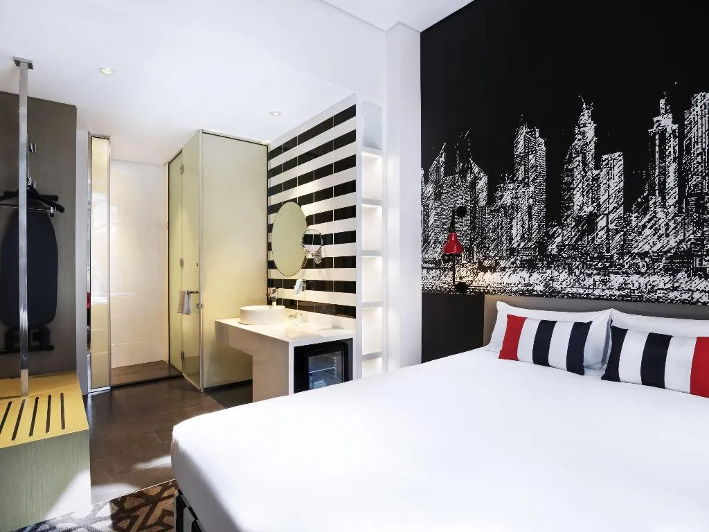 Room KING SIZE BED Room, Ibis Styles Dubai Airport, Dubai